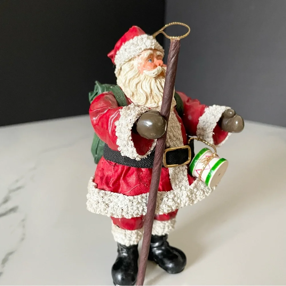 Vintage Santa Ornament - Clothtique Possible Dreams